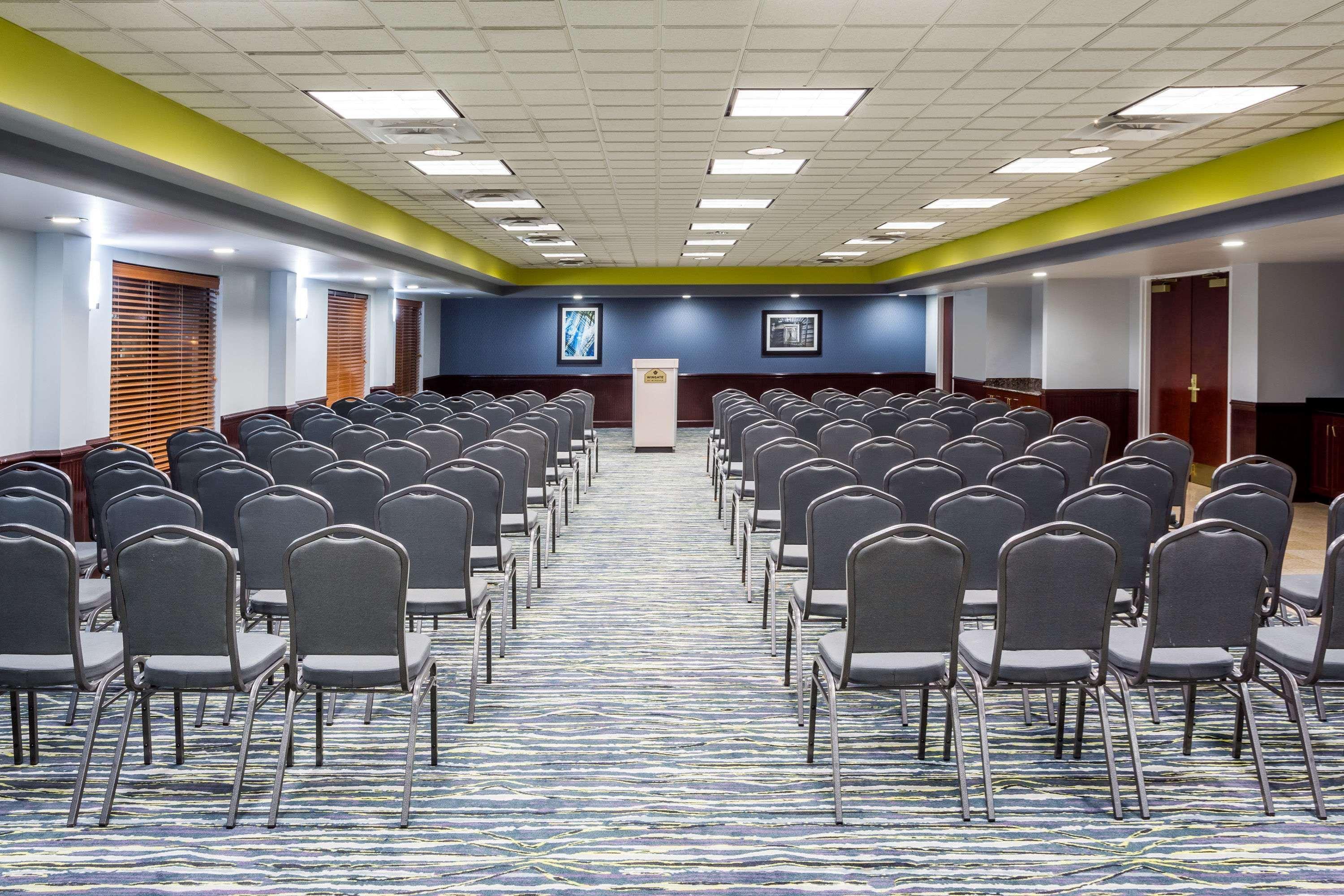 Wingate By Wyndham Chesapeake Hotel Luaran gambar