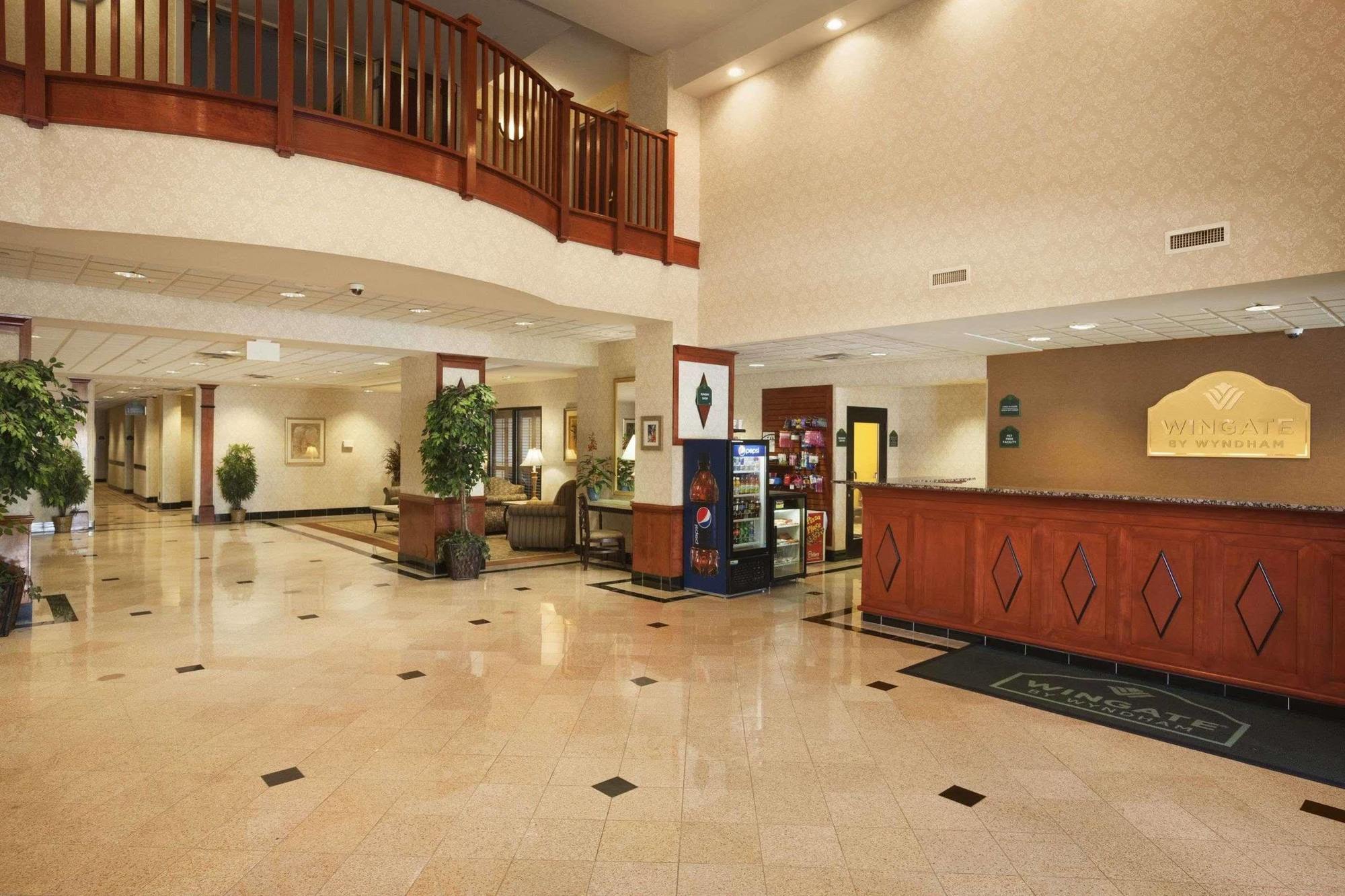 Wingate By Wyndham Chesapeake Hotel Luaran gambar