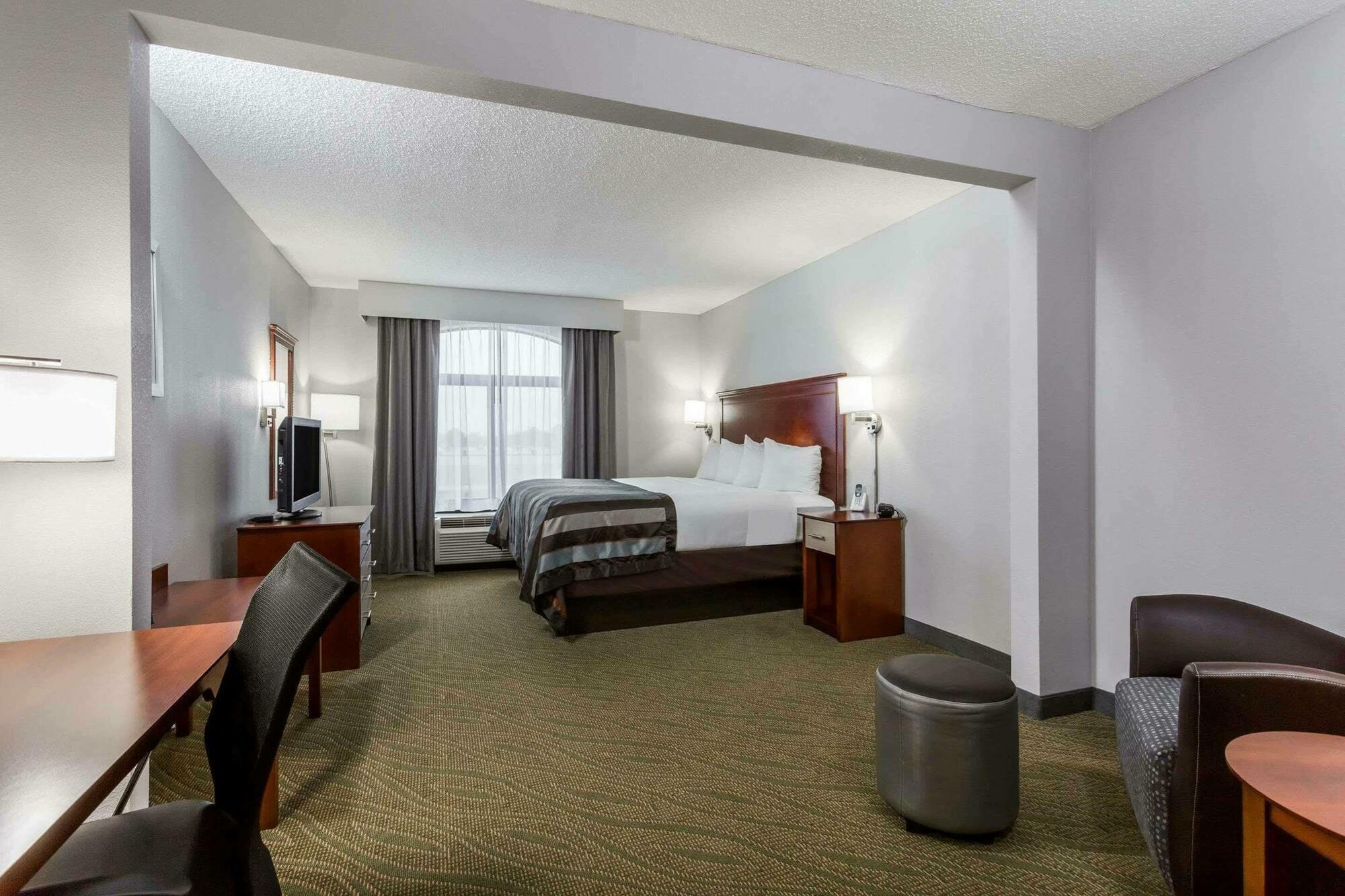 Wingate By Wyndham Chesapeake Hotel Luaran gambar